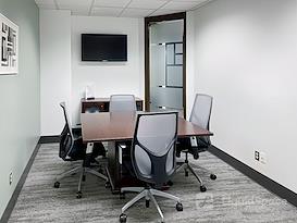 Regus | Foster Plaza