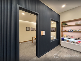 Capital One Café - Westfield Southcenter