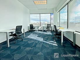 HQ | IL, Naperville - Wall St