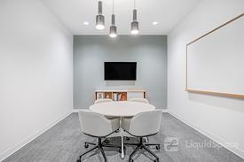Regus | Plano - Spaces Legacy Central