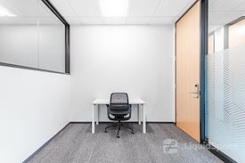 Regus | Plano - Spaces Shops of Legacy