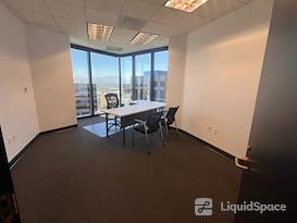 (WFB) Wells Fargo Tower