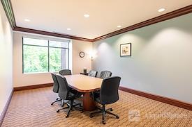 Regus | Lakefield