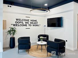 SPACES | Wolverhampton, Victoria Square i11