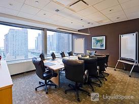 Regus | 401 North Michigan
