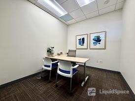 Office Evolution - Golden