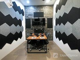 Regus | St. George Square