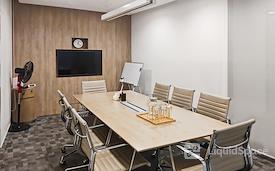 Regus | Shanghai, The Hub