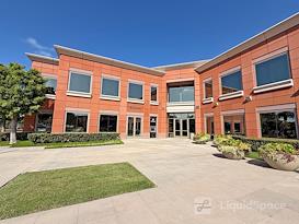 (14N) 1400 Newport Center