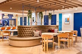 Carr Workplaces - Tysons