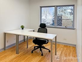 HQ | IL, Winfield - County Farm Rd