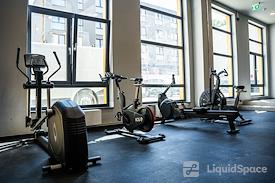 Regus || Warner Center