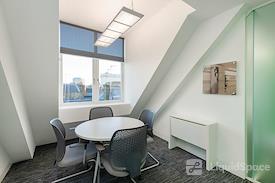 RIVVIA - Covent Garden