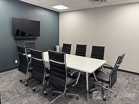 Minnetonka OffiCenter