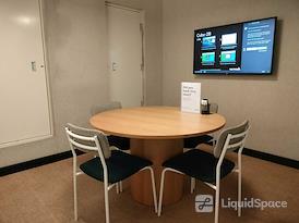 WeWork Prestige Cube