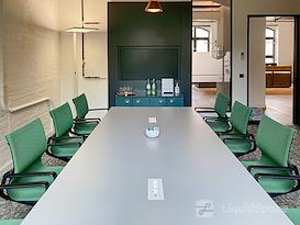 Regus | Berlin Leuchtenfabrik