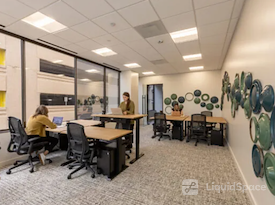 Common Desk - Energy Square