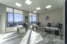 136-21 HIllside Ave, Kew Gardens, NY 11418