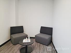Regus | WI, Greenfield - S 76th Street