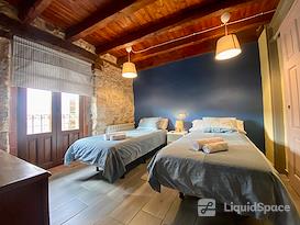 Regus | River Park Center