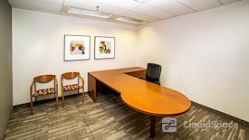 Zemlar Offices - The West Mall