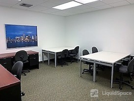 Crown Center Executive Suites (CCESuites)