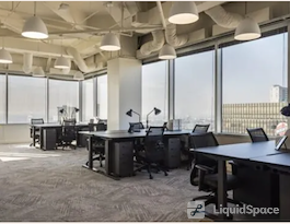 Common Desk - Westchase