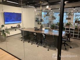 Industrious - Bethesda 7200 Wisconsin