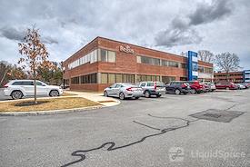 Regus | The District