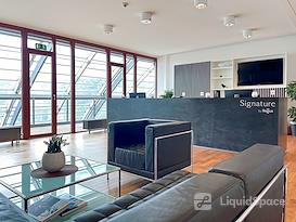 Signature | STUTTGART, SIGNATURE Schlossplatz