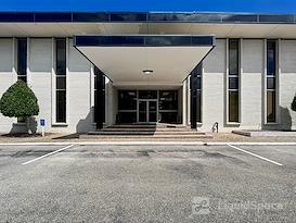 Regus | Houston - Buccaneer Ln.