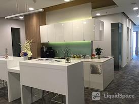 Regus | Beijing, Lei Shing Hong Plaza