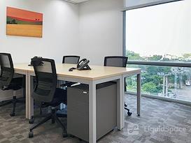 Regus | Manila, Mckinley Town Center - Taguig City
