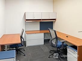 Regus | IL, Rosemont - W Higgins
