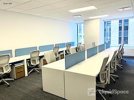 Emerge212 - 1185 Avenue of the Americas