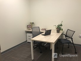 Office Evolution - Fishers