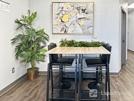 Regus | NM, Albuquerque - Riverside Plaza Ln