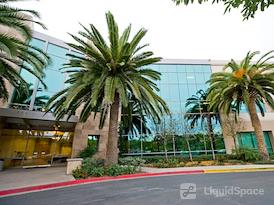 Regus | Cush Plaza