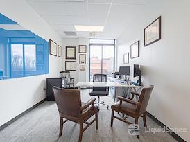 Expansive - Shockoe Slip