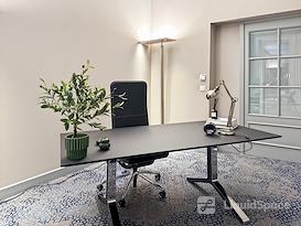 Signature | Paris, 72 Faubourg St Honoré