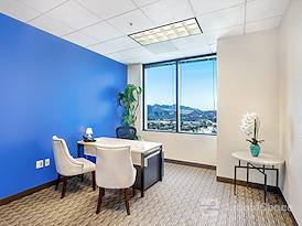 Regus | Glendale - Central Avenue