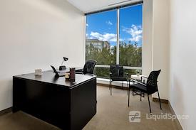 (STO) Hall Office Park