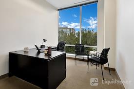 (STO) Hall Office Park