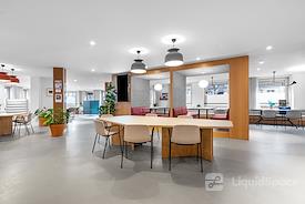 SPACES | Paris, Etoile