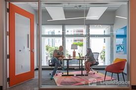 Expansive - Biscayne