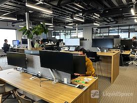 HQ | Paris, République