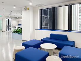 HQ | Bangkok, S.P. Building