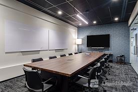 Industrious - 5th and Colorado