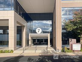 Regus | River Place