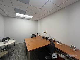 Carr Workplaces - Embarcadero Center